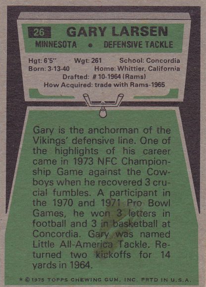 1975 Topps Football #26 Gary Larsen - Image 2