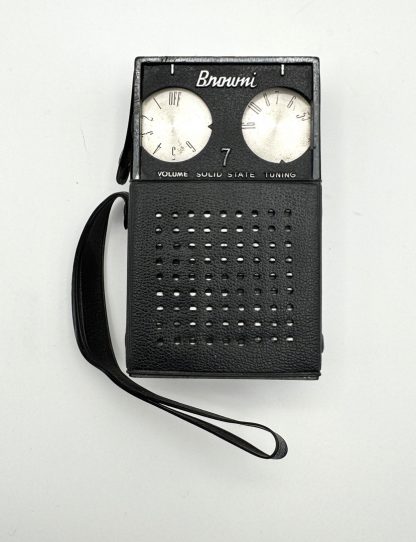 Vintage 1964 - Browni 7 Solid State 702 AM Transistor Radio - Image 7